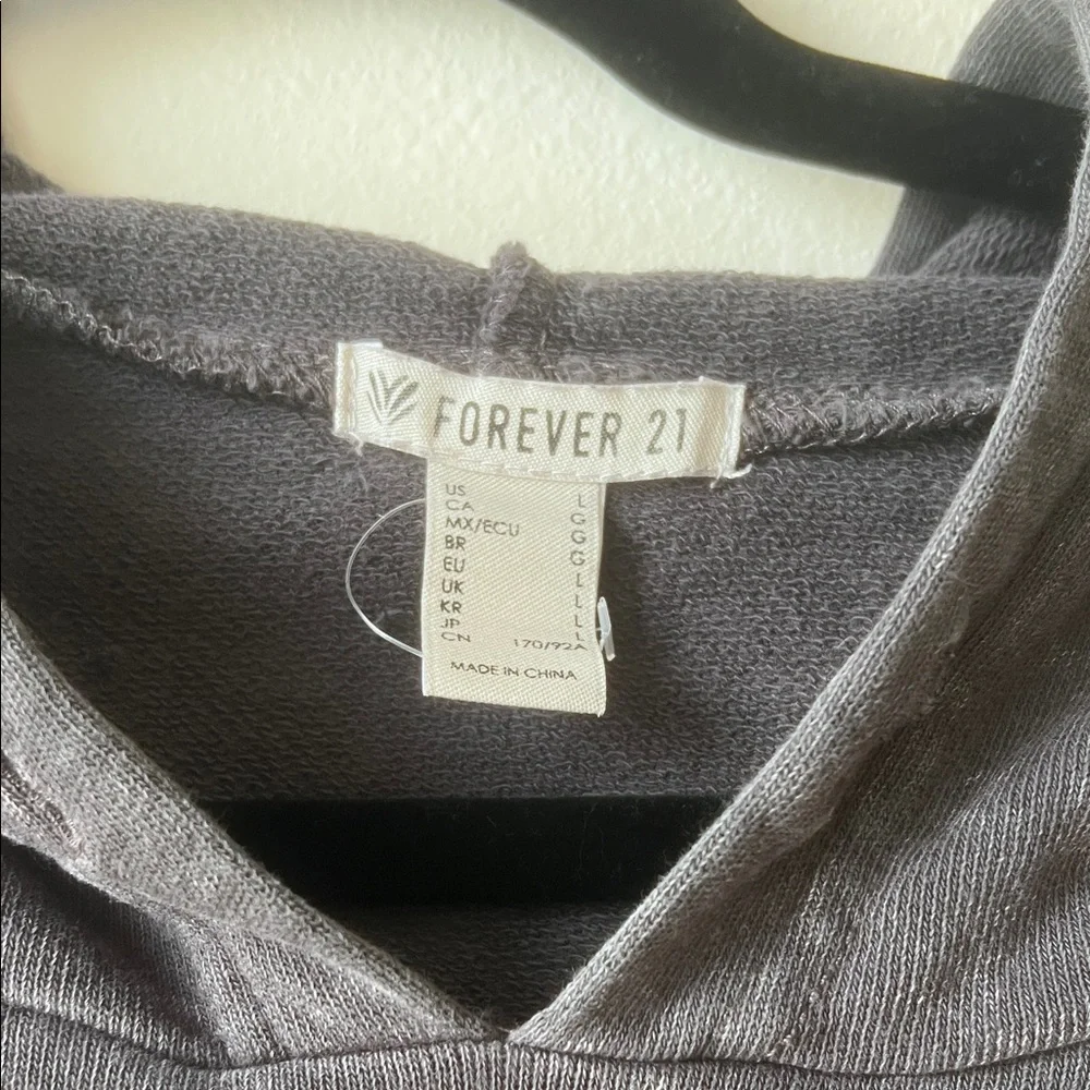 Forever 21 Heather Washout Gray Pullover - Picture 2 of 3
